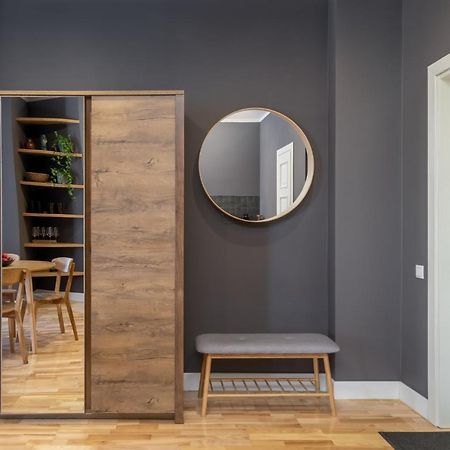Romantic And Spacious Apartment In Riga Old Town Экстерьер фото